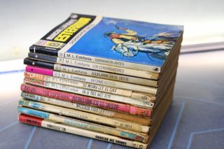 Novela pulp, oeste de M. L. Estefanía. Bruguera, años 70 y 80.