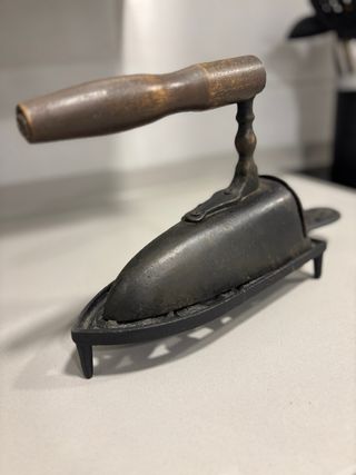 Planchas antiguas de hierro fundido