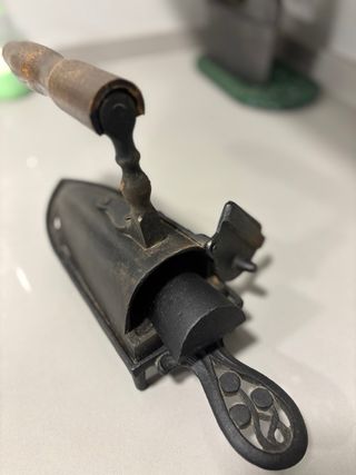 Planchas antiguas de hierro fundido