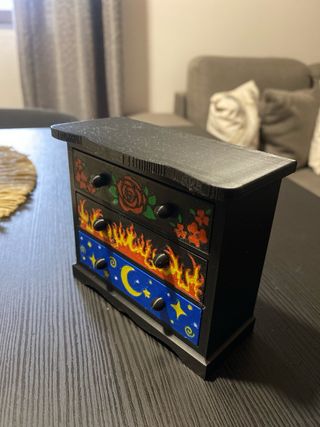 Cômoda Decorada Acotar