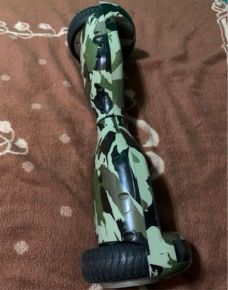 Patinete eléctrico camuflaje
