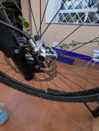 Bicicleta Cannondale Lefty F29