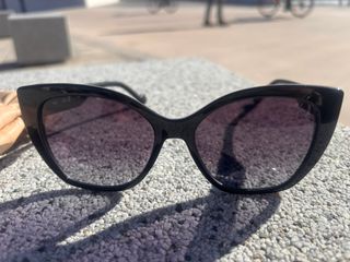 Gafas de sol Liu Jo negras y moradas