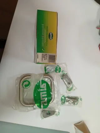 Lote 20 Manillas Amig Acero Inox 9€/ud.