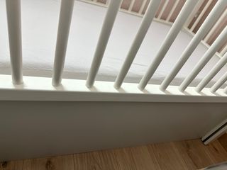 Cuna blanca de madera maciza