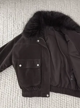 Cazadora Zara ante con cuello pelo