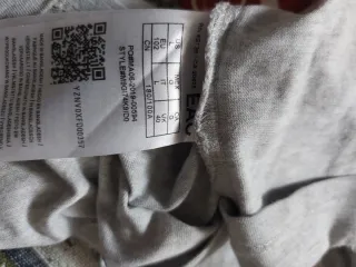 Camiseta Guess Gris Multicolor Talla M