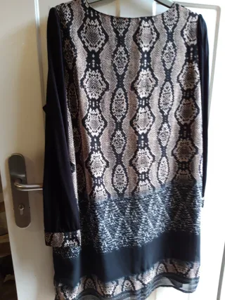 Vestido fino estampado serpiente