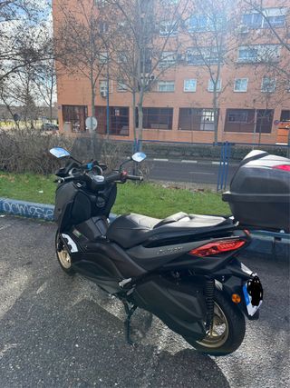 Yamaha XMAX 300cc 2021 PRECIO 3300€