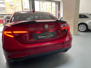 Alfa Romeo Giulia 2.2 JTDM 180 CV