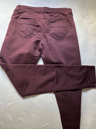 Pantalones granates elasticos