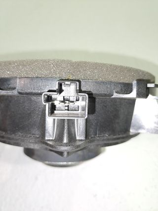 ALTAVOZ VOLVO XC60 (8)