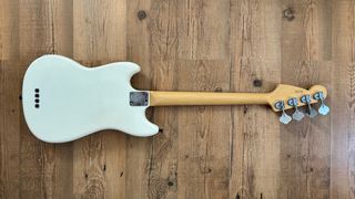 Bajo eléctrico Fender Mustang American Performer