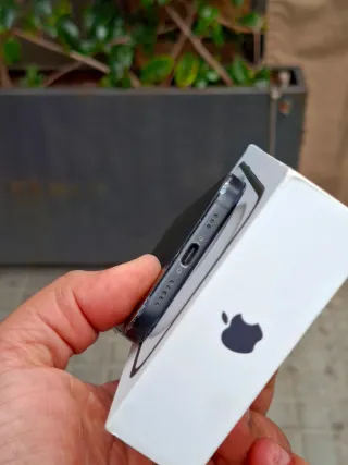 iPhone 15 128GB Negro