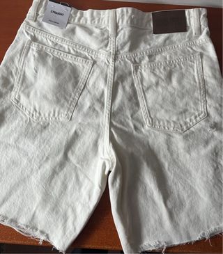 Pantalón corto Pull&Bear blanco roto varias tallas