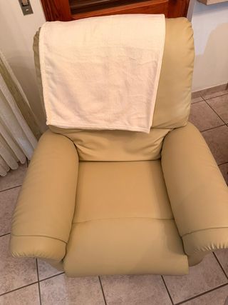 Poltrona reclinabile ecopelle beige