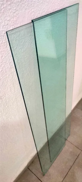 2 hojas de cristal incoloro