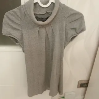 Jersey Zara gris cuello alto manga corta