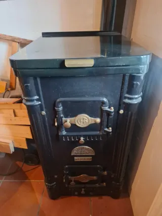 Caldera calefactora/Cocina Hergom L 05 Leña/Carbón