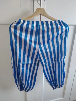 Pantalón Pirata y cubre botas. Talla Única