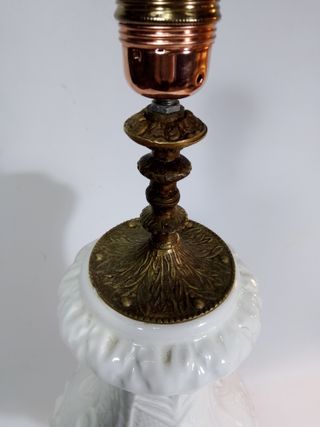 Lámpara de mesa Manises porcelana y metal