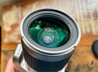 Cámara Analógica Nikon F55 Plata/Negra