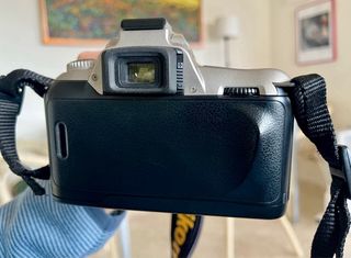 Cámara Analógica Nikon F55 Plata/Negra