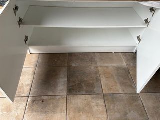 Mueble auxiliar blanco