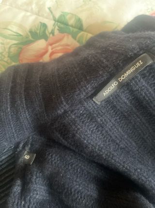 Chaqueta Adolfo Domínguez pana envejecida