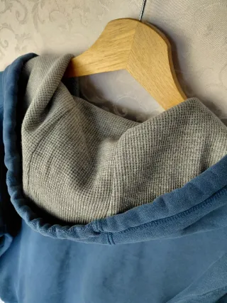 Felpa Puma vintage blu petrolio con stampa bianca