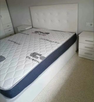 Base de cama de madera