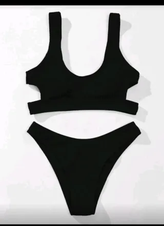 Bikini negro