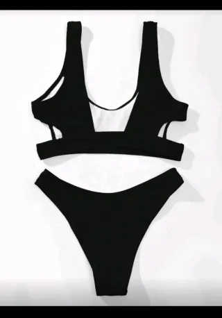 Bikini negro