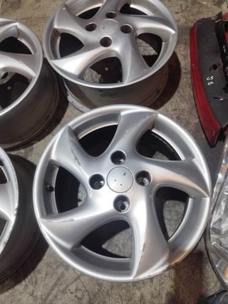 Llantas Peugeot 206 (4 unidades)