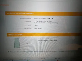 Parcela edificable. De particular