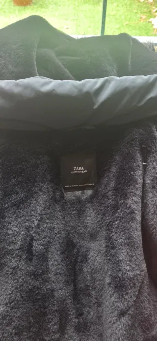 Abrigo largo azul marino Zara