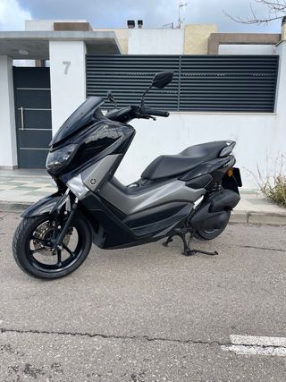 Yamaha Nmax 125 Scooter