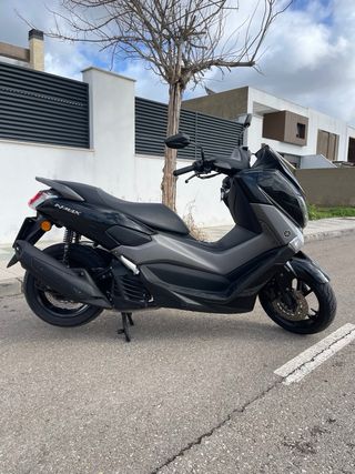 Yamaha Nmax 125 Scooter
