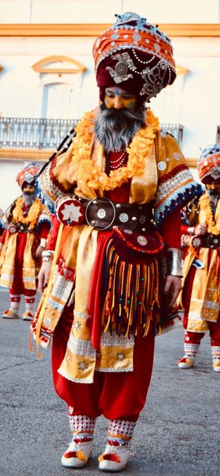 Traje de carnaval comparsa carnaval de Badajoz