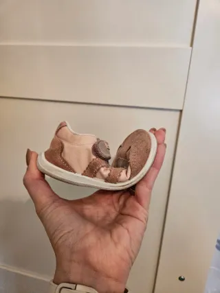 Deportivas Zapy Talla 22