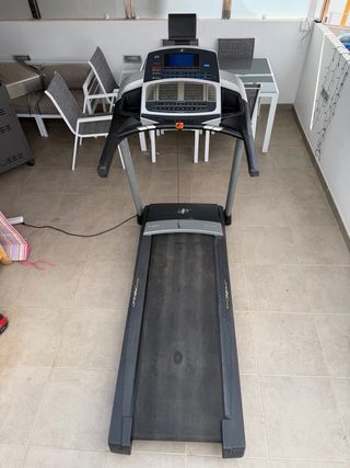 Cinta de Correr NordicTrack T 10.0 - Para Reparar