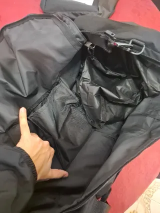 Bolsa de viaje Eastpak Reader M+ negra