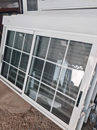 Ventana 196x125