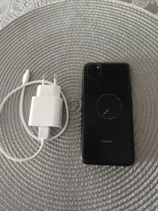 Telefono Huawei Nero con Caricatore Incluso