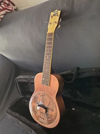 Ukelele Recording King RU-998-M Resonador Metal