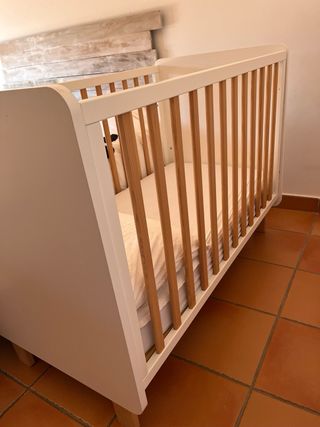 Cuna colecho bebé blanca y madera