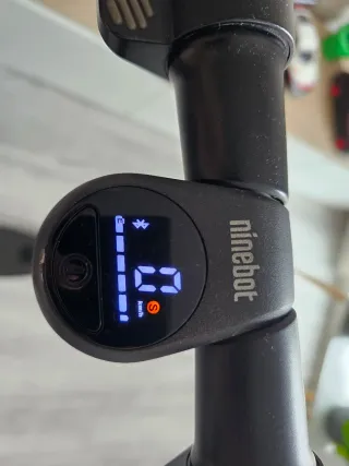 Patinete Eléctrico Ninebot by Segway ES1