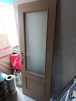 Puerta madera con cristal - REGALO