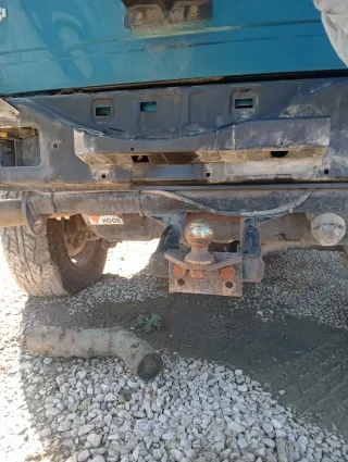 Bola de remolque Nissan Terrano II