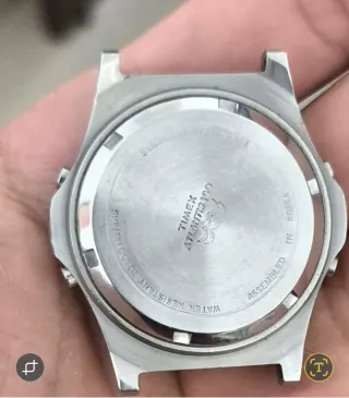 Reloj Timex Quartz Atlantis 100 Vintage